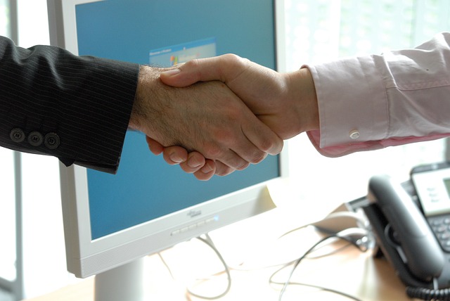 Apprentices more loyal than other recruits, survey finds
